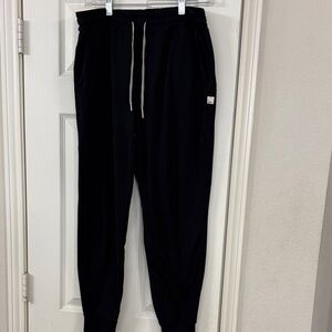 Women’s Vuori Black Jogger Pants